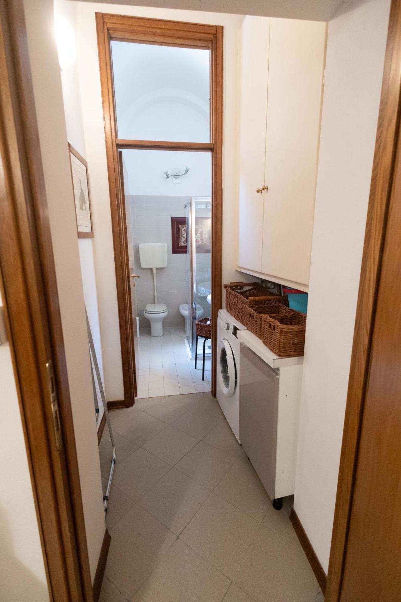 Ca' Spadoni, Centro Storico, Piano Terra, Ingresso Indipendente, Teatro, Parcheggio, イーモラ エクステリア 写真